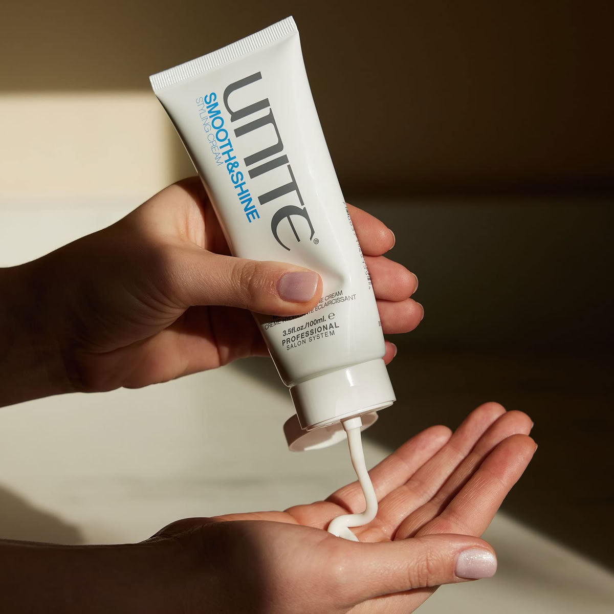 Unite Smooth & Shine Styling Cream