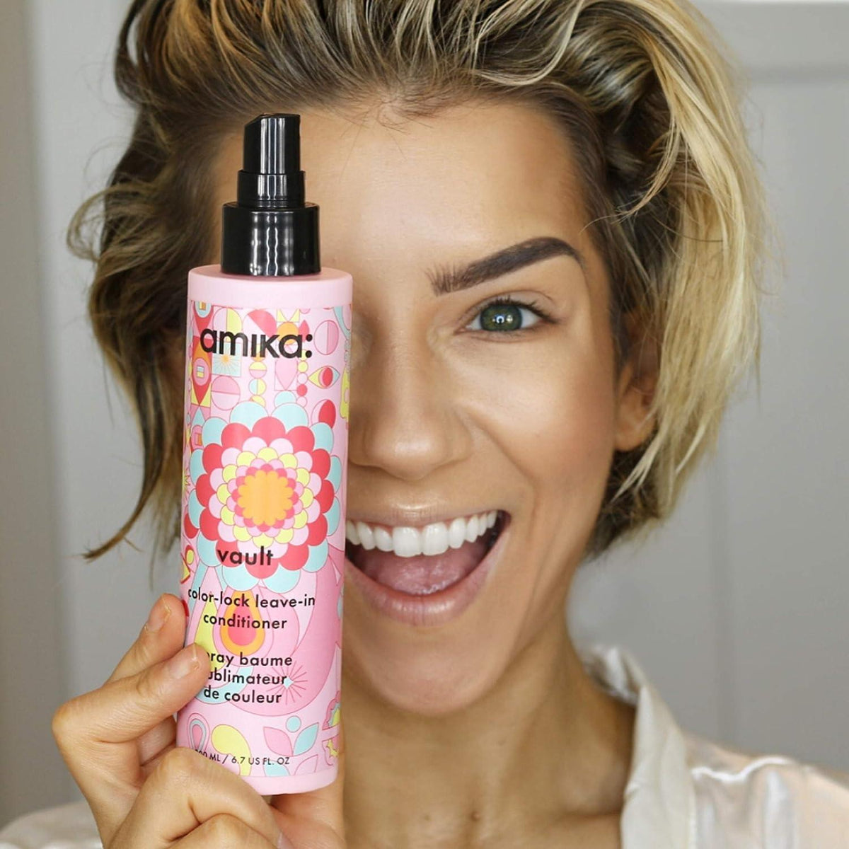 Amika Vault Color-Lock Leave-in Conditioner